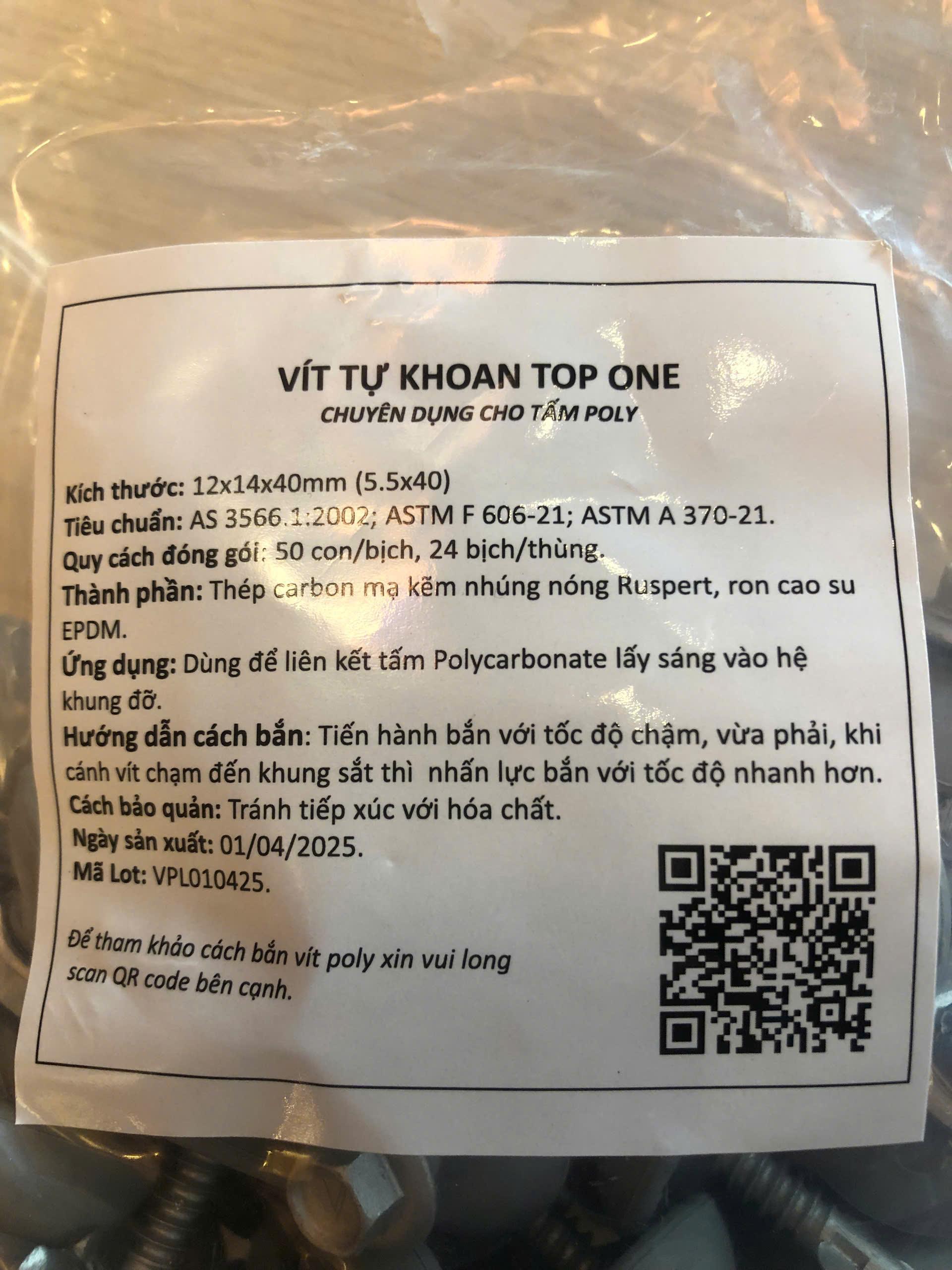 z7334876422400_417c8f6d79f7b26b428f881dcffa6821